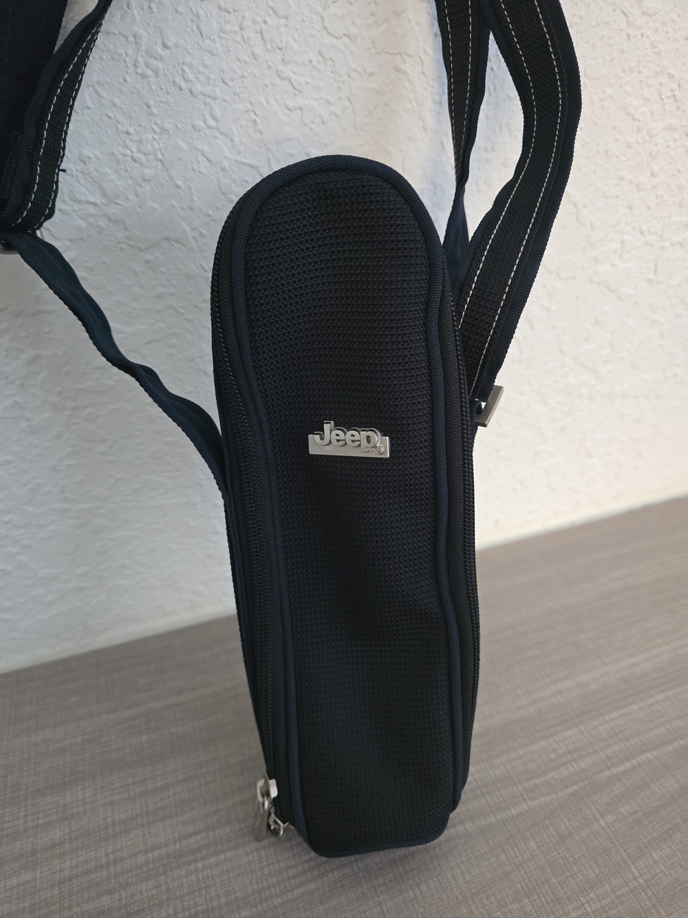 Jeep Black Padded Travel Utility Case Crossbody Bag | ~9.5"